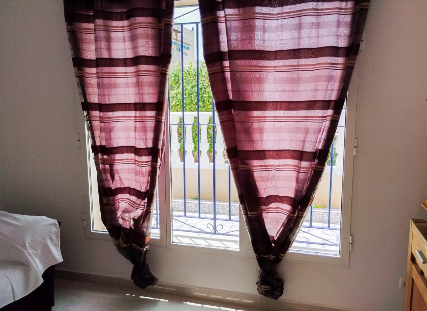 Reventa - Townhouse / Duplex - Torrevieia - La Siesta