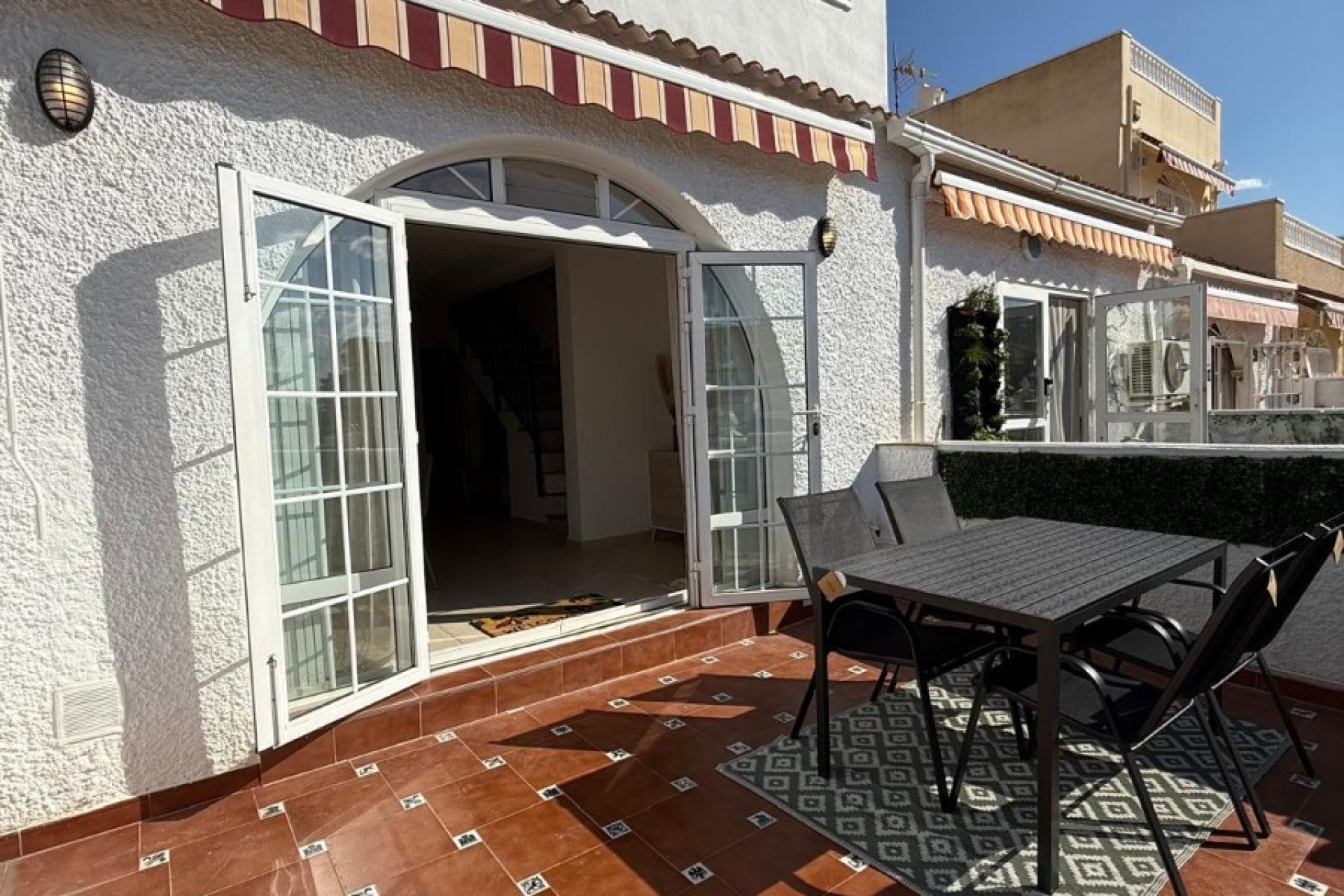 Reventa - Townhouse / Duplex - Torrevieia - La Siesta