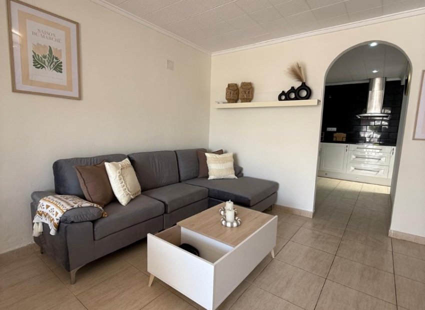 Reventa - Townhouse / Duplex - Torrevieia - La Siesta