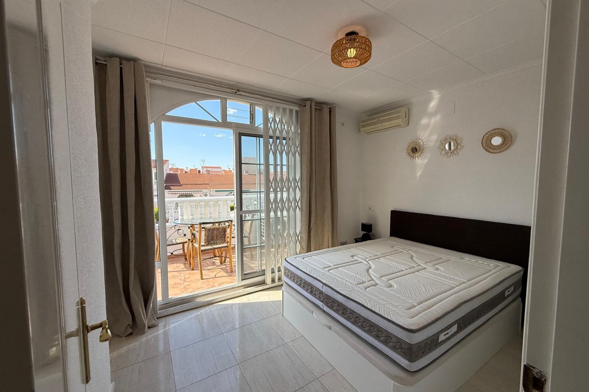 Reventa - Townhouse / Duplex - Torrevieia - La Siesta