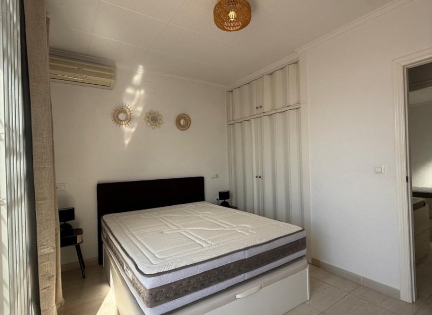 Reventa - Townhouse / Duplex - Torrevieia - La Siesta