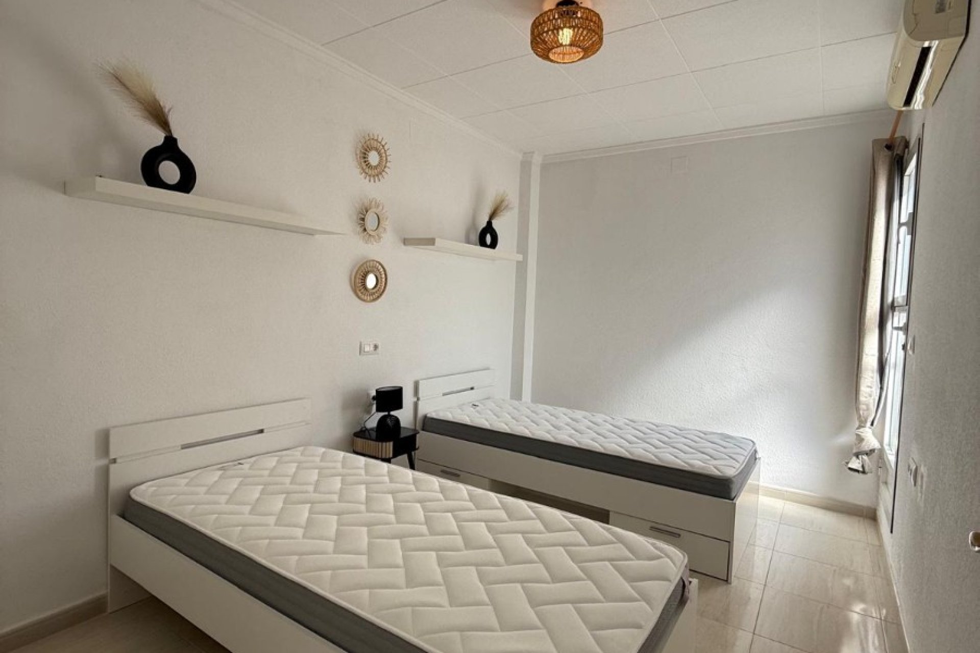 Reventa - Townhouse / Duplex - Torrevieia - La Siesta