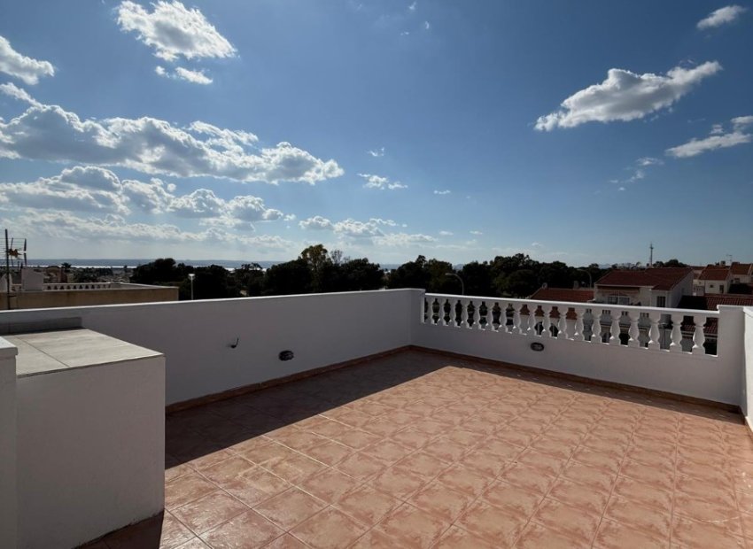 Reventa - Townhouse / Duplex - Torrevieia - La Siesta