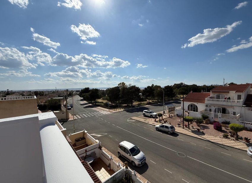Reventa - Townhouse / Duplex - Torrevieia - La Siesta