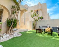 Reventa - Townhouse / Duplex - Torrevieia - La Siesta