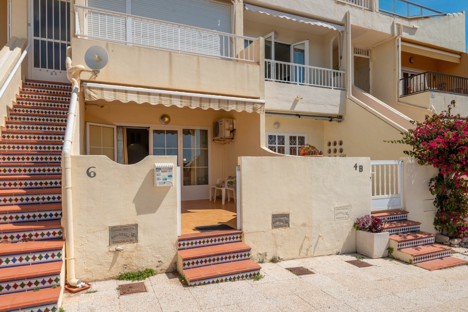 Reventa - Townhouse / Duplex - Torrevieia - La Veleta