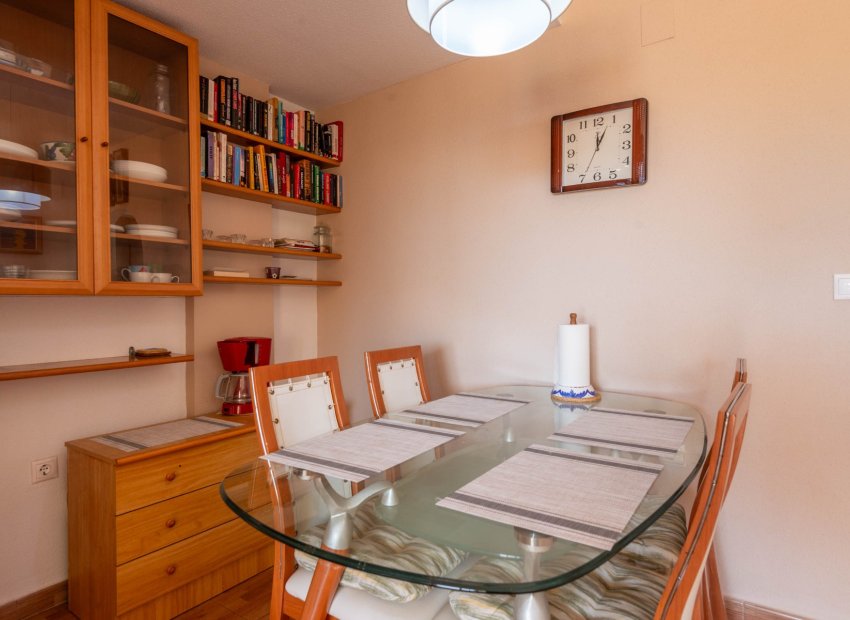 Reventa - Townhouse / Duplex - Torrevieia - La Veleta