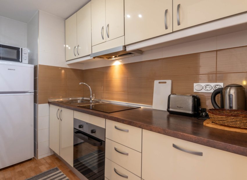 Reventa - Townhouse / Duplex - Torrevieia - La Veleta