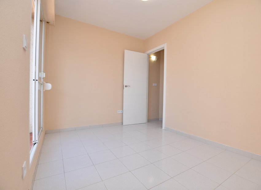 Reventa - Townhouse / Duplex - Torrevieia - Lago Jardín II