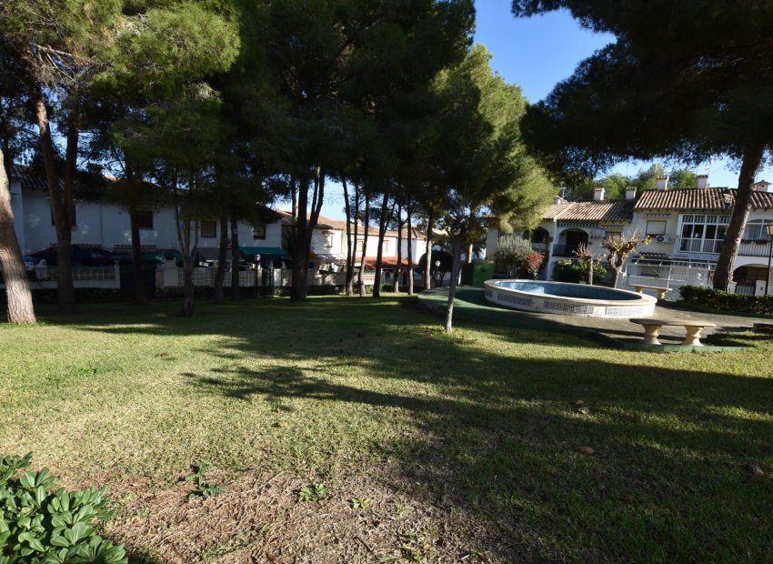 Reventa - Townhouse / Duplex - Torrevieia - Lago Jardín II