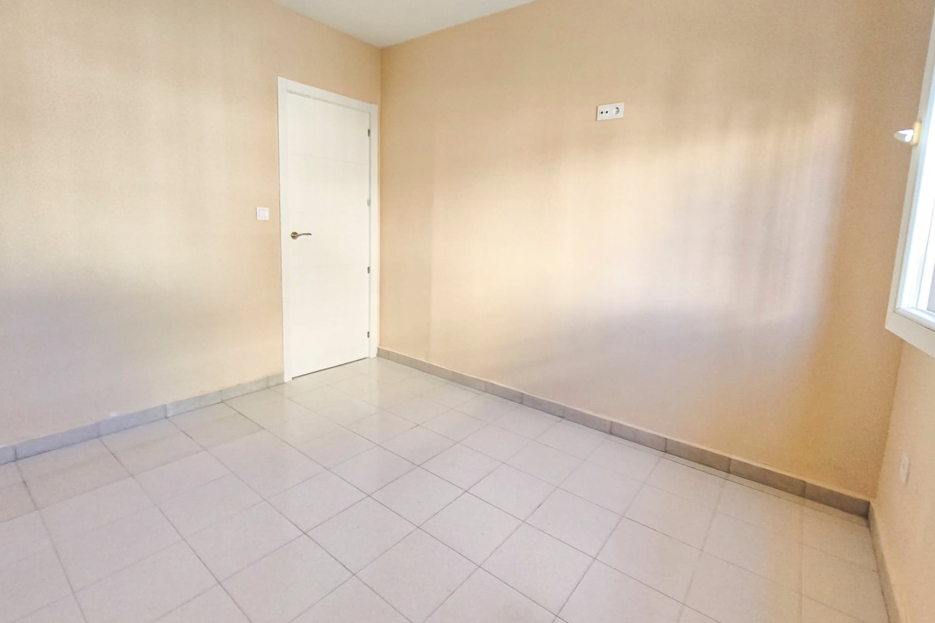 Reventa - Townhouse / Duplex - Torrevieia - Lago Jardin