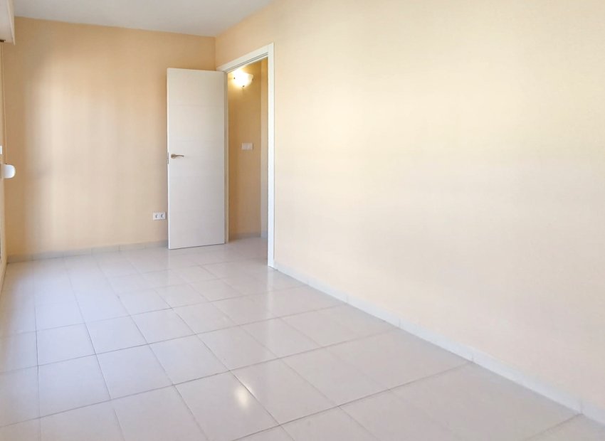 Reventa - Townhouse / Duplex - Torrevieia - Lago Jardin