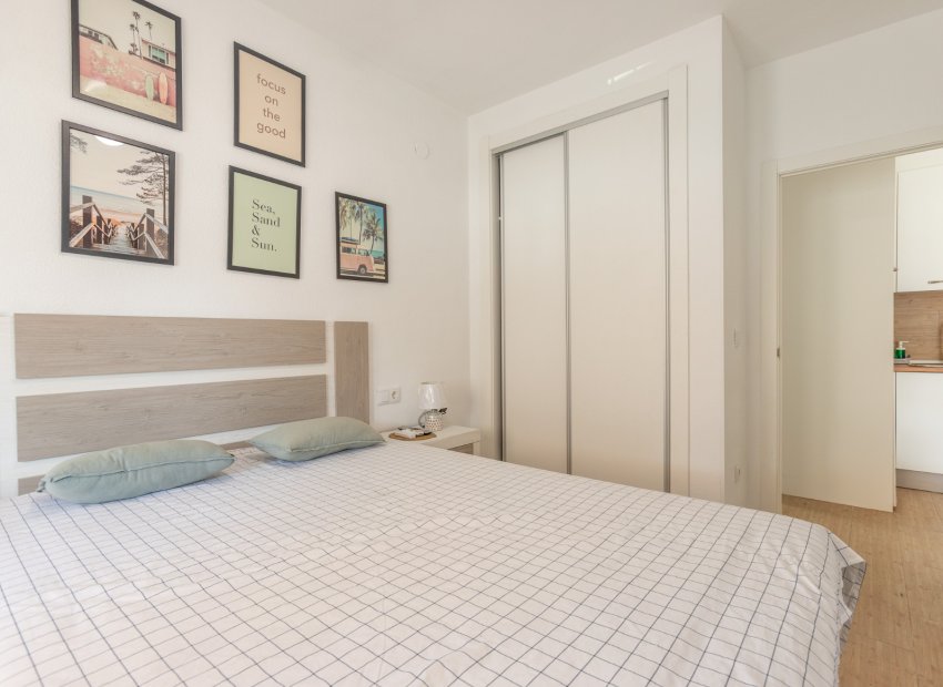 Reventa - Townhouse / Duplex - Torrevieia - Lago Jardin