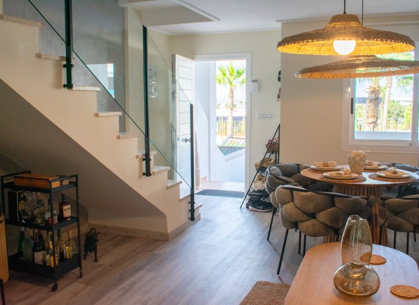 Reventa - Townhouse / Duplex - Torrevieia - Los Balcones