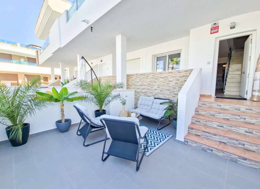 Reventa - Townhouse / Duplex - Torrevieia - Los Balcones