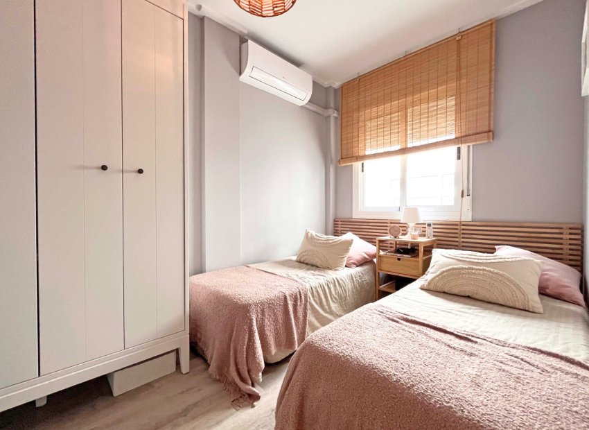 Reventa - Townhouse / Duplex - Torrevieia - Los Balcones