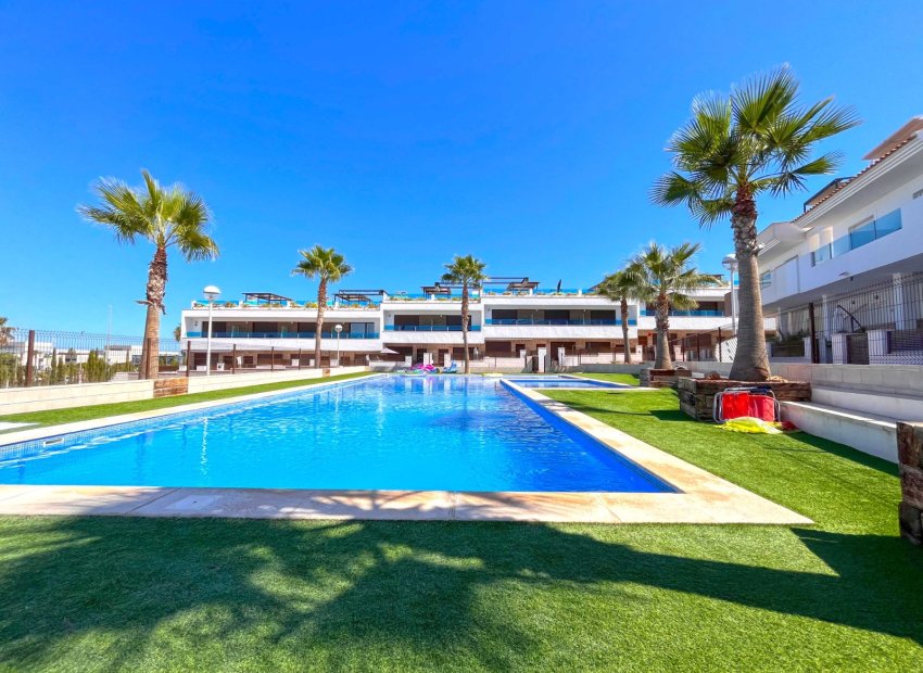 Reventa - Townhouse / Duplex - Torrevieia - Los Balcones