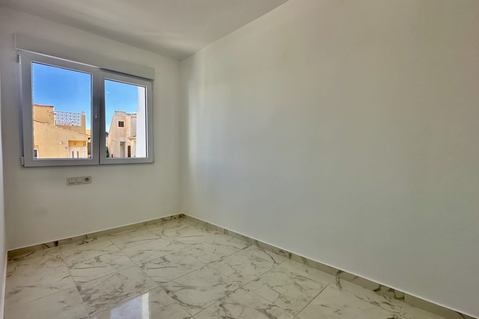 Reventa - Townhouse / Duplex - Torrevieia - Los Balcones