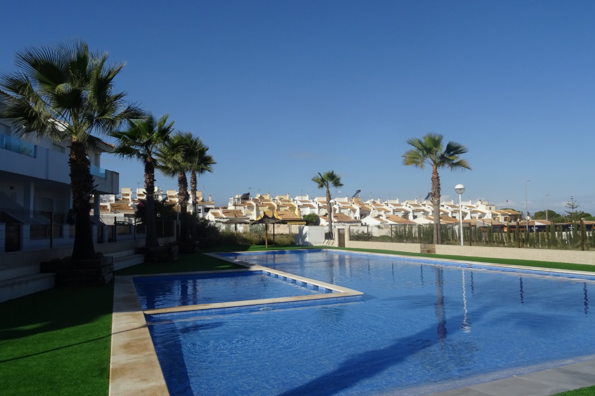 Reventa - Townhouse / Duplex - Torrevieia - Los Balcones