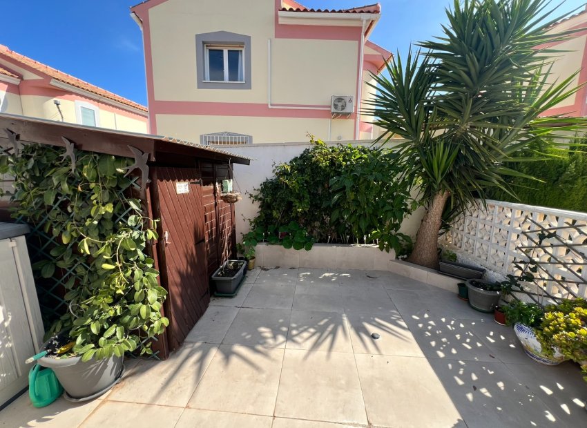 Reventa - Townhouse / Duplex - Torrevieia - Los Balcones