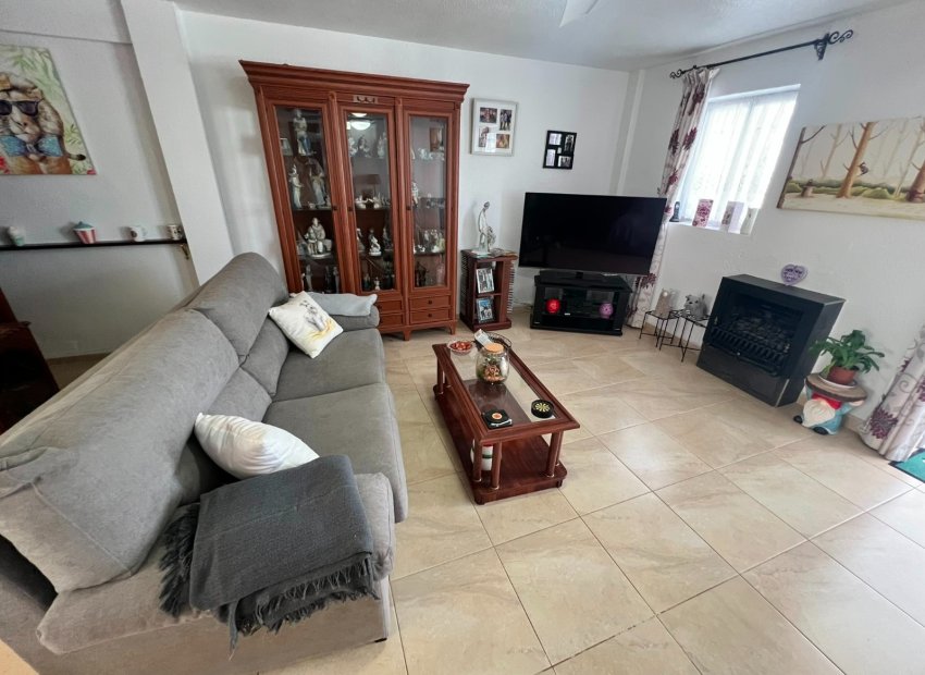 Reventa - Townhouse / Duplex - Torrevieia - Los Balcones