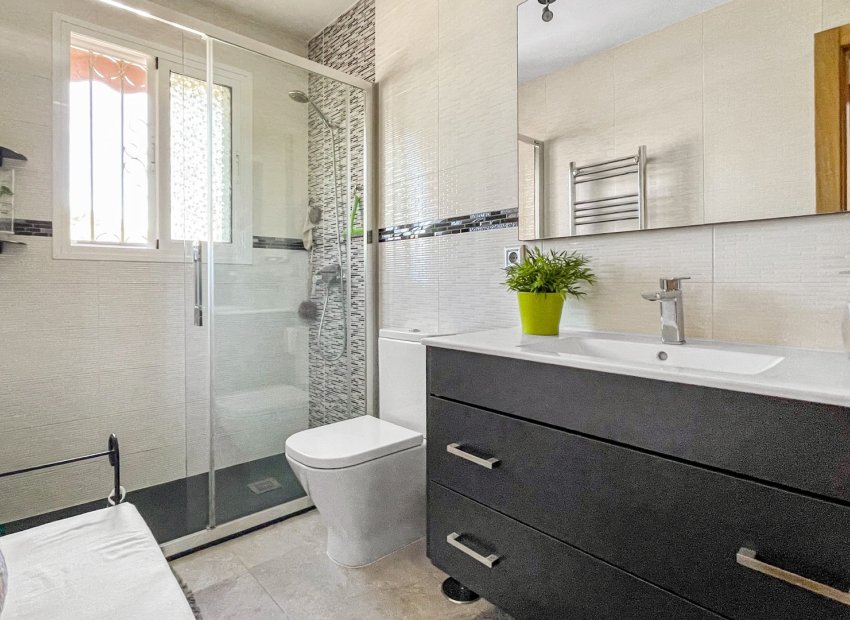 Reventa - Townhouse / Duplex - Torrevieia - Los Balcones