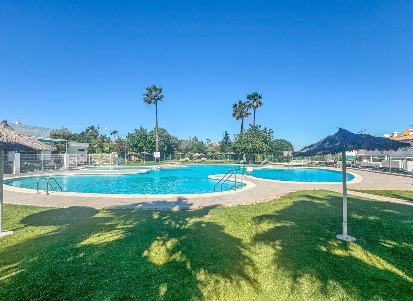 Reventa - Townhouse / Duplex - Torrevieia - Los Balcones