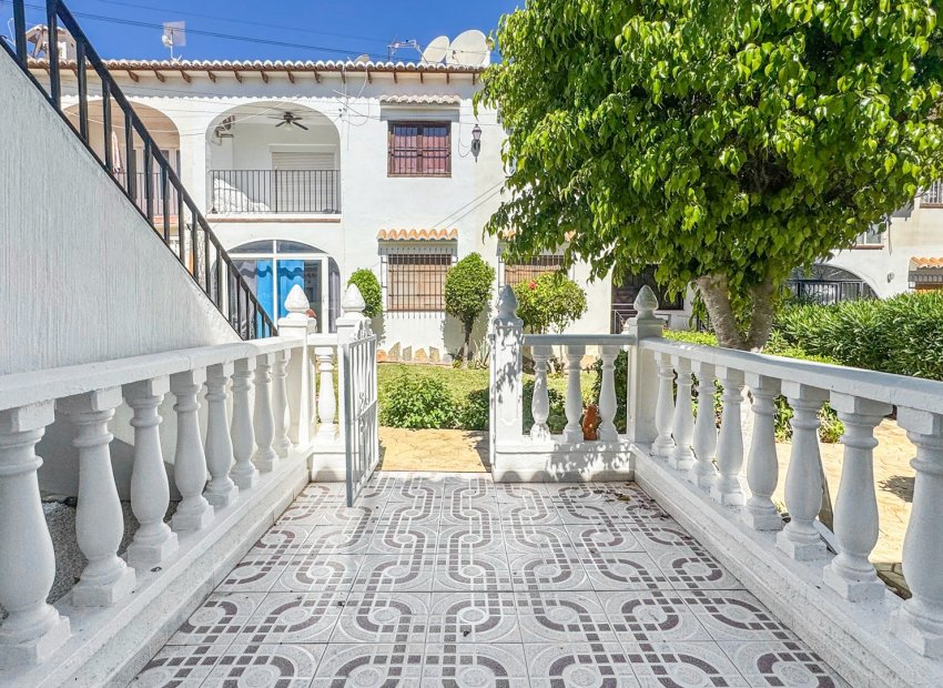 Reventa - Townhouse / Duplex - Torrevieia - Los Balcones