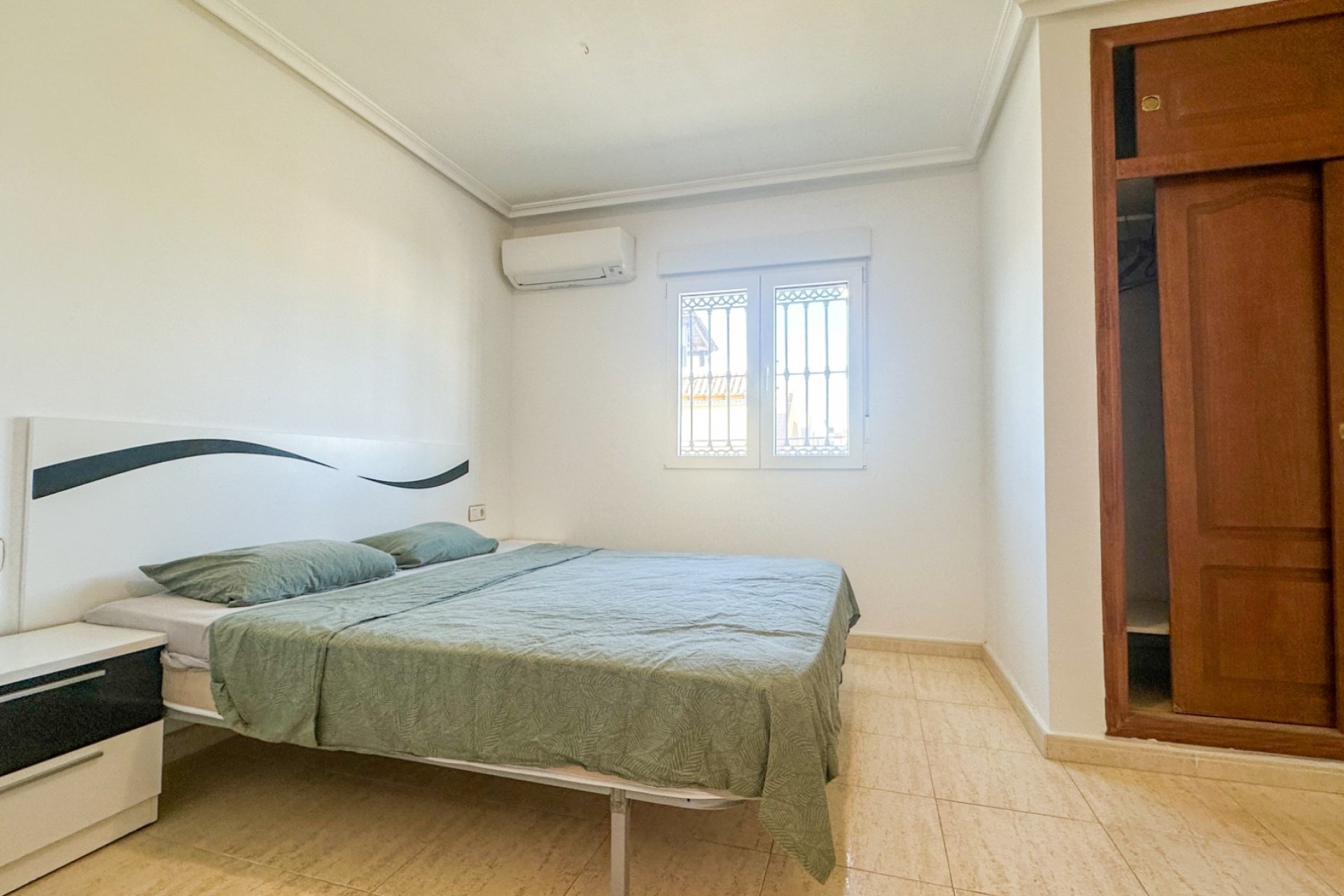 Reventa - Townhouse / Duplex - Torrevieia - Nueva Torrevieja