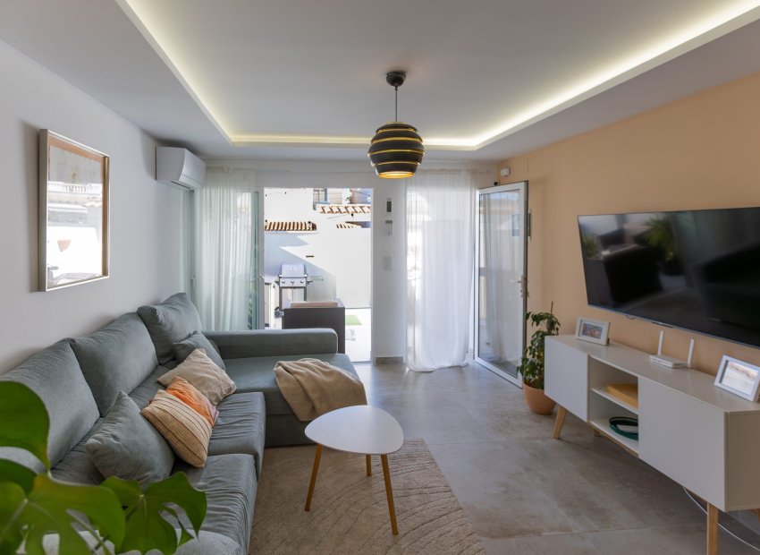Reventa - Townhouse / Duplex - Torrevieia - Nueva Torrevieja