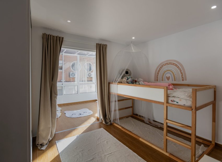 Reventa - Townhouse / Duplex - Torrevieia - Nueva Torrevieja