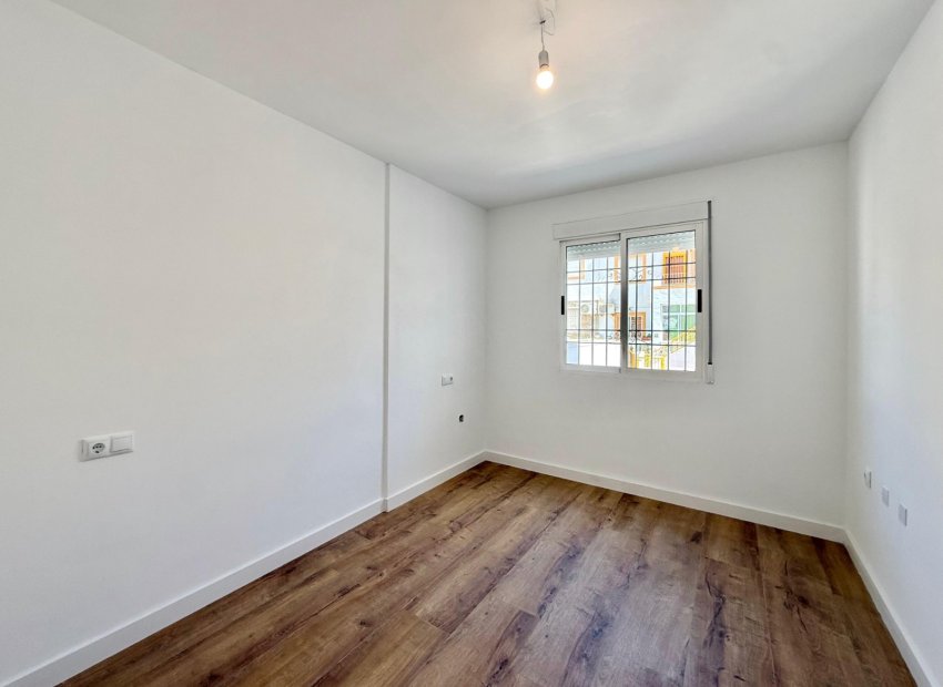 Reventa - Townhouse / Duplex - Torrevieia - Parque de las Naciones