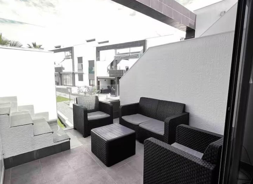 Reventa - Townhouse / Duplex - Torrevieia - Punta Prima