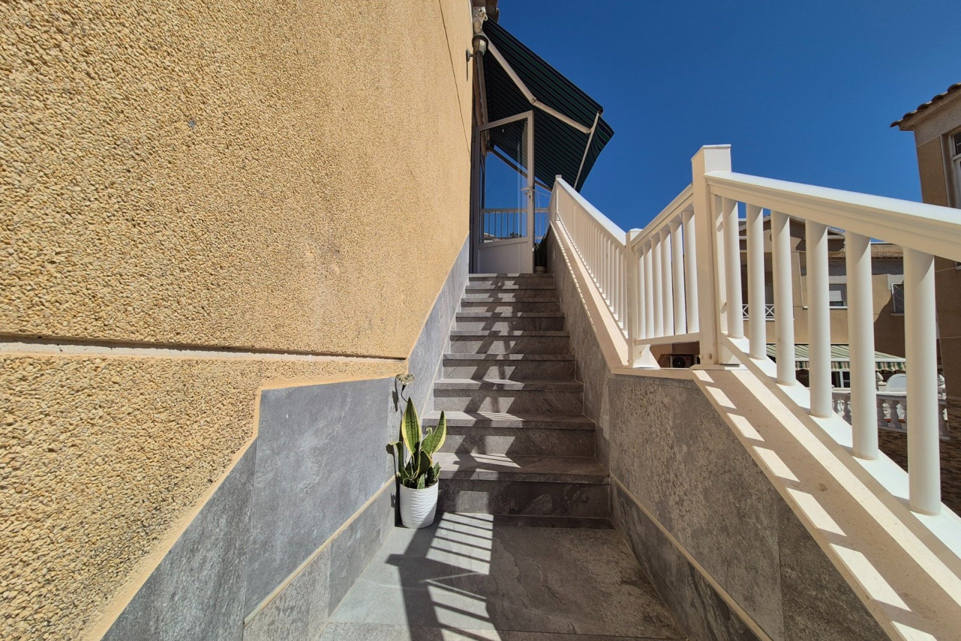 Reventa - Townhouse / Duplex - Torrevieia - Torrevieja