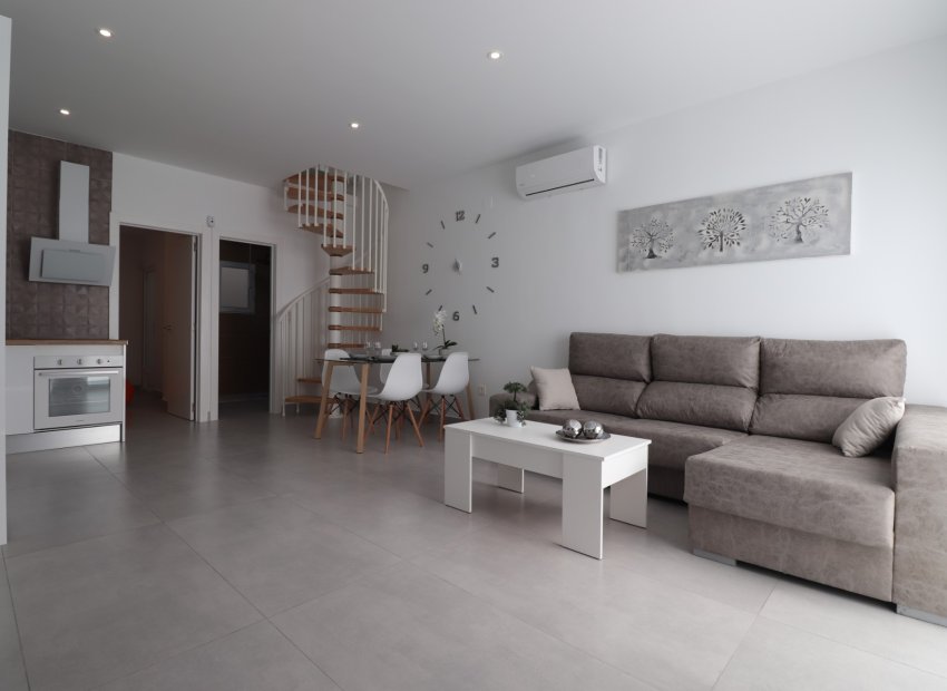 Reventa - Townhouse / Duplex - Torrevieja - San Luis