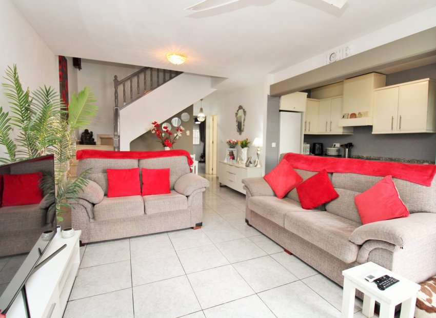 Reventa - Townhouse / Duplex - Villamartín - Los Dolses