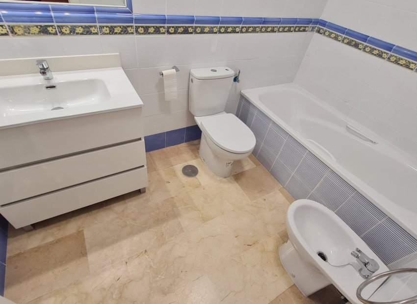 Reventa - Townhouse / Duplex - Villamartín - Los Dolses