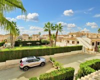 Reventa - Townhouse / Duplex - Villamartín - PAU 8