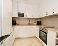 Reventa - Townhouse / Duplex - Villamartín - PAU 8