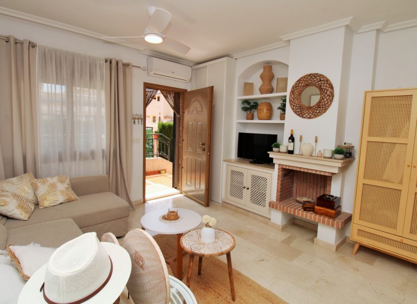 Reventa - Townhouse / Duplex - Villamartín - PAU 8
