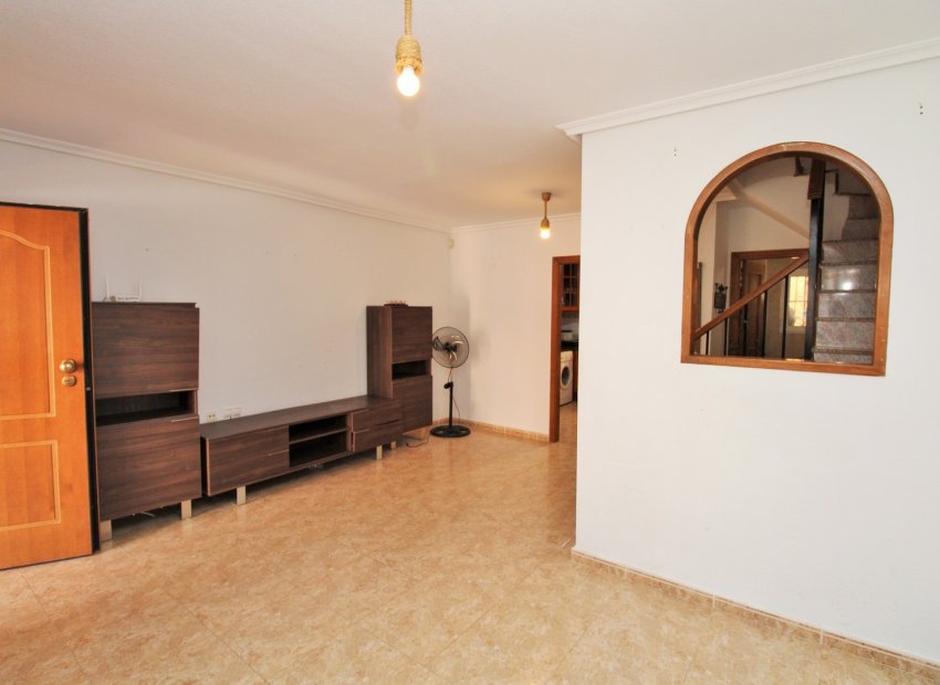 Reventa - Townhouse / Duplex - Villamartín