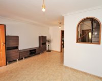 Reventa - Townhouse / Duplex - Villamartín