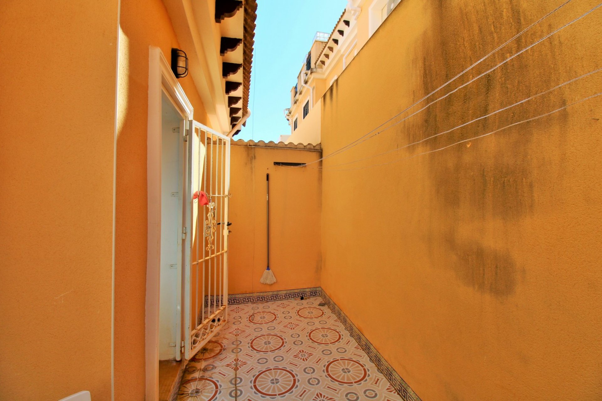 Reventa - Townhouse / Duplex - Villamartín