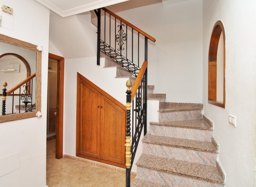 Reventa - Townhouse / Duplex - Villamartín