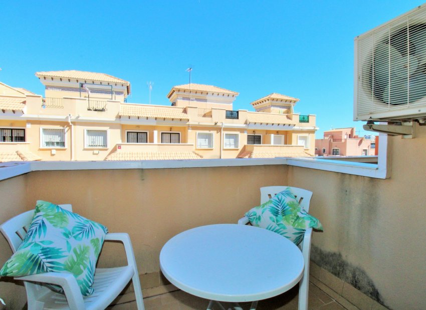 Reventa - Townhouse / Duplex - Villamartín