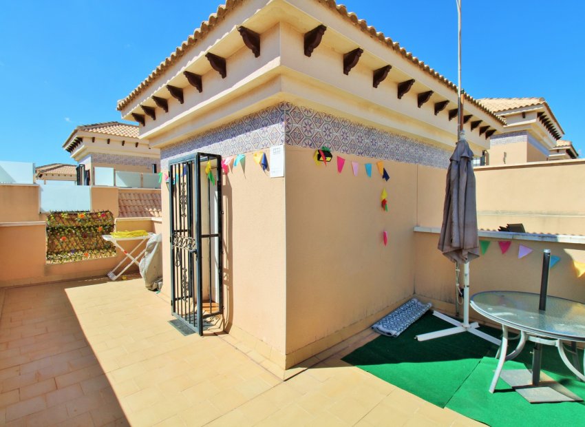 Reventa - Townhouse / Duplex - Villamartín