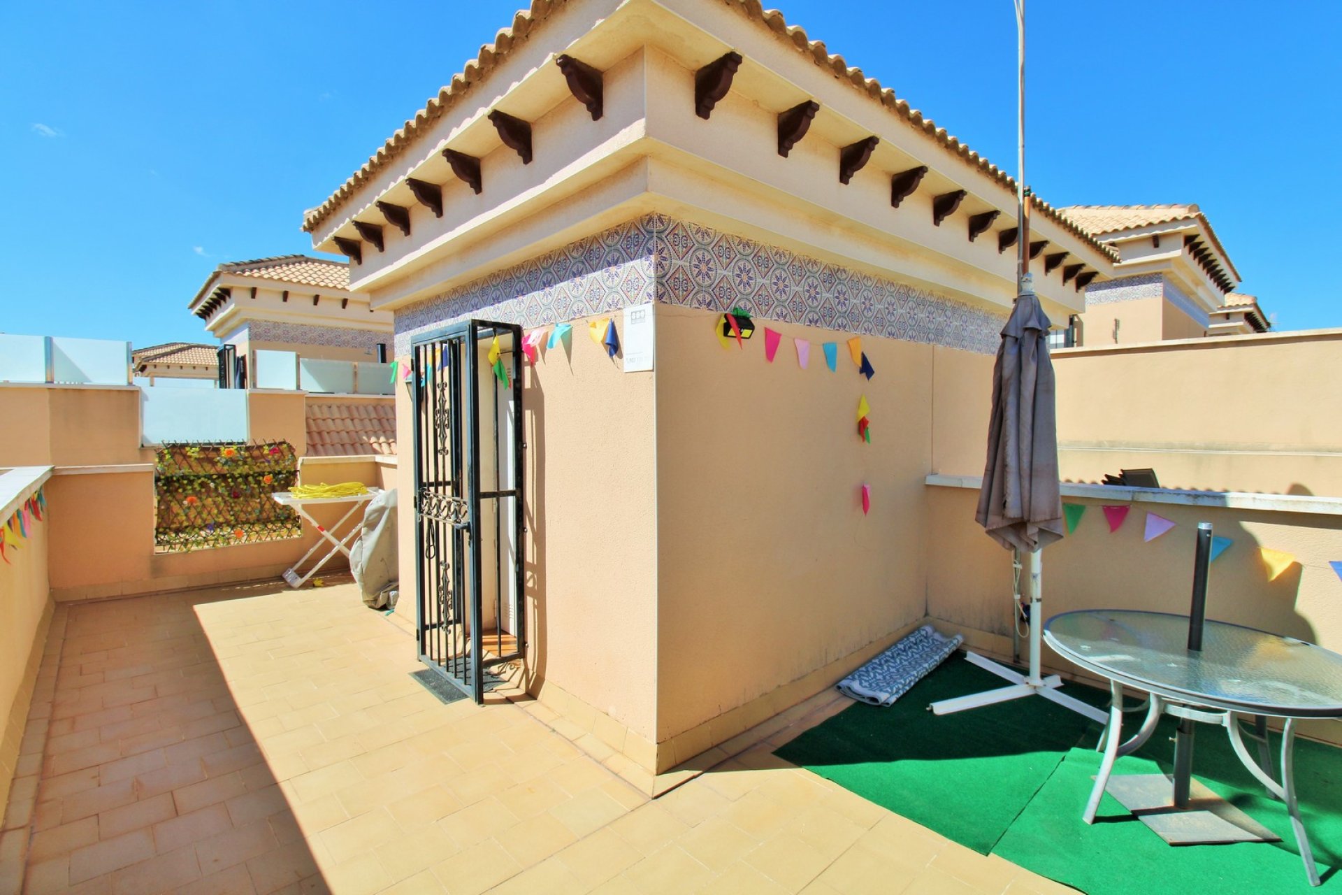 Reventa - Townhouse / Duplex - Villamartín