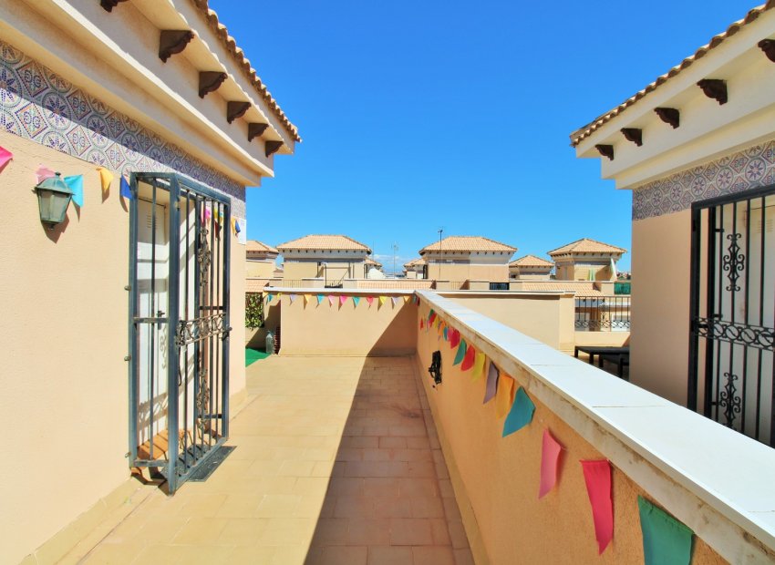 Reventa - Townhouse / Duplex - Villamartín