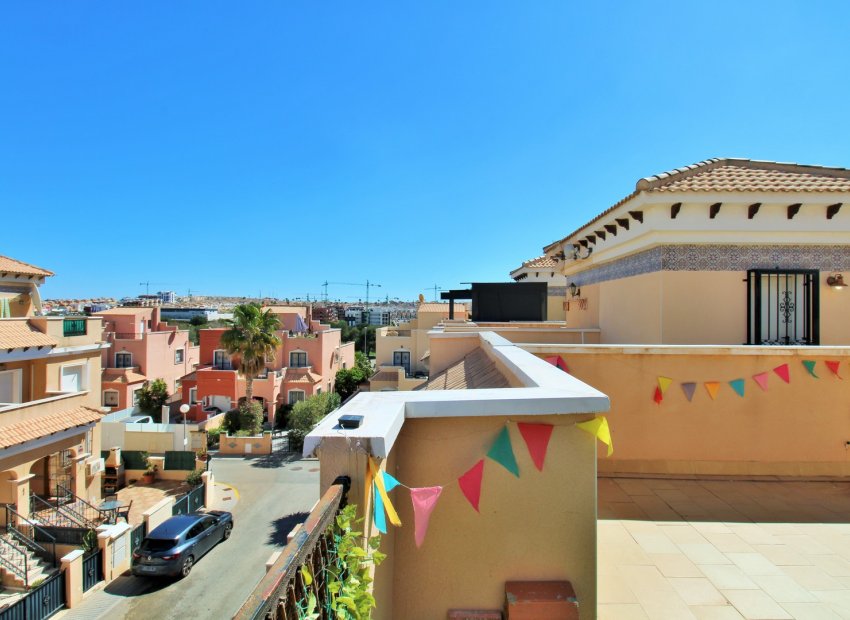 Reventa - Townhouse / Duplex - Villamartín