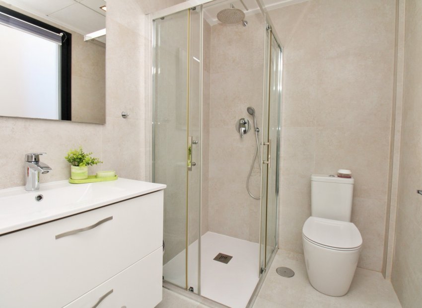 Reventa - Townhouse / Duplex - Villamartín